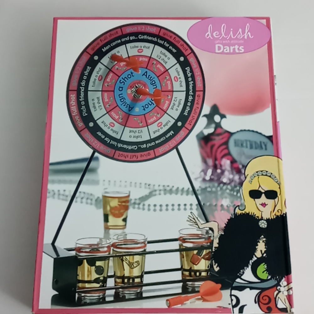 Mini Darts Shot Set Game - Picture 2 of 3